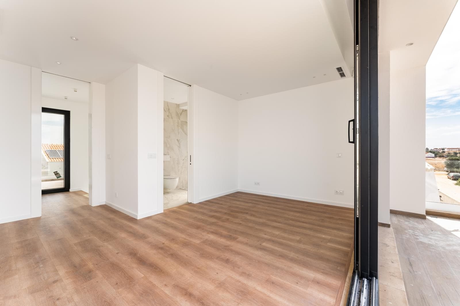 Moradia Isolada T4 com piscina, Alcochete - Imagem 7