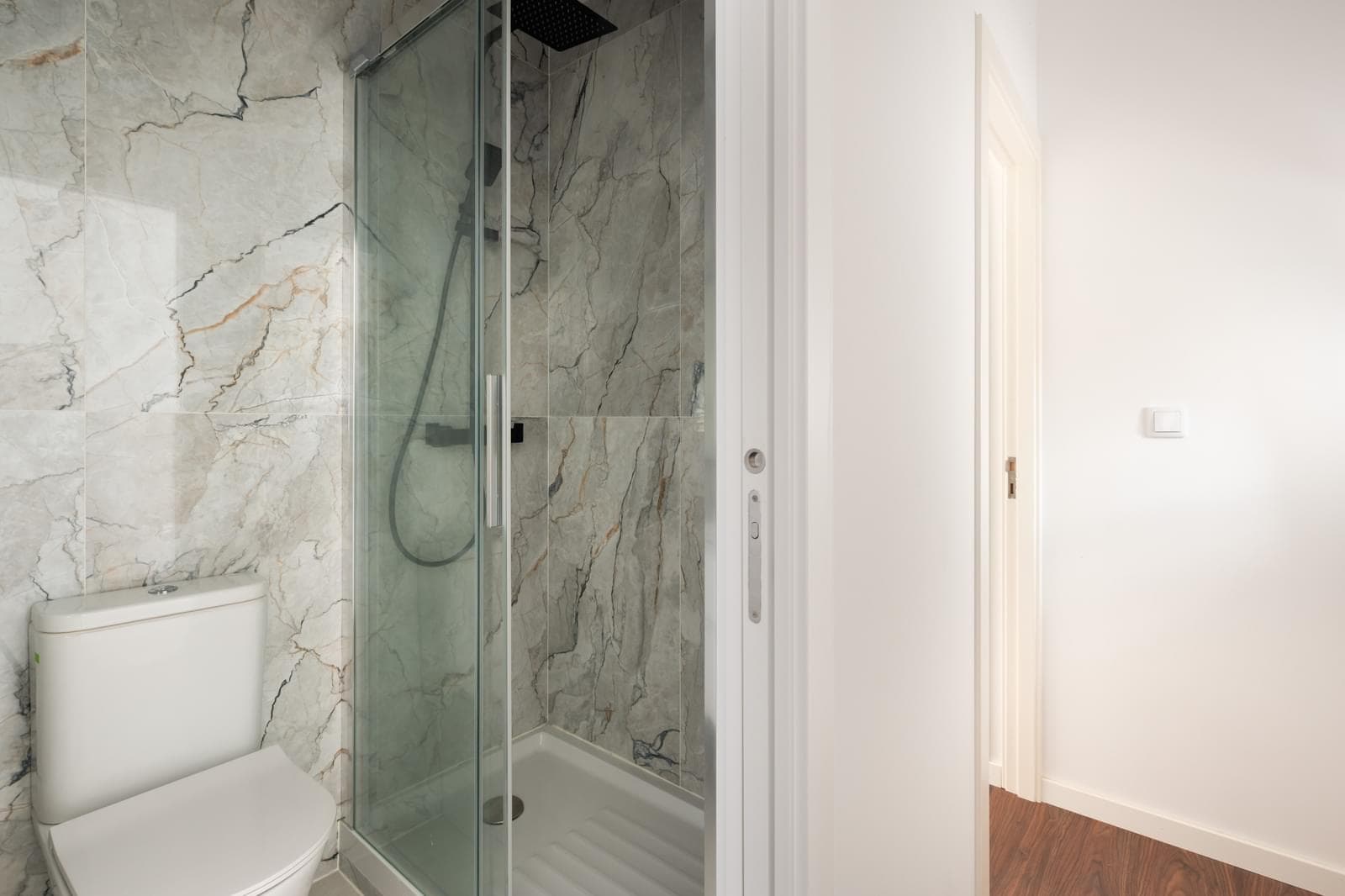 Apartamento T2 com vista, Santa Catarina, Lisboa - Imagem 23
