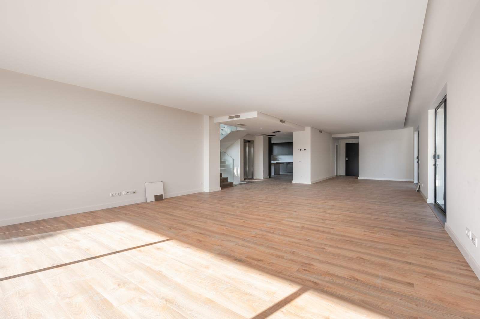 Moradia Isolada T4 com piscina, São João do Estoril, Cascais - Imagem 8