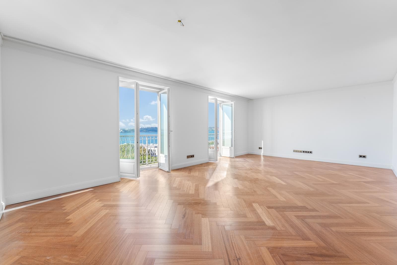 3 Bedroom Apartment with a view, Chiado, Lisboa - Image 1