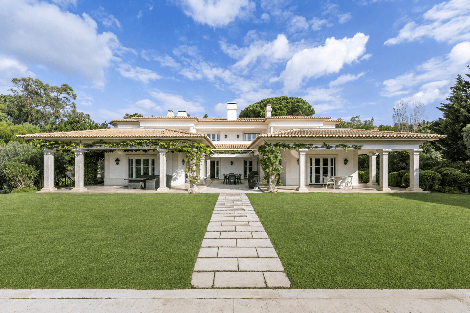 Moradia Isolada T7 com piscina, Alcabideche, Cascais - Imagem 2