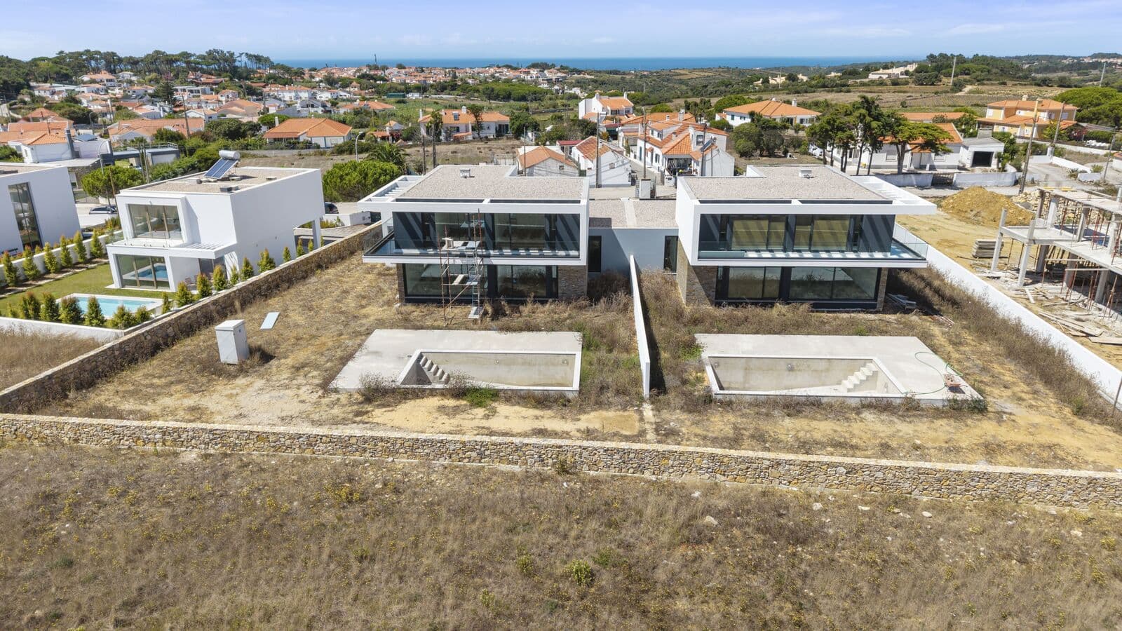 Moradia Geminada T4 com piscina, Fontanelas, Sintra - Imagem 4