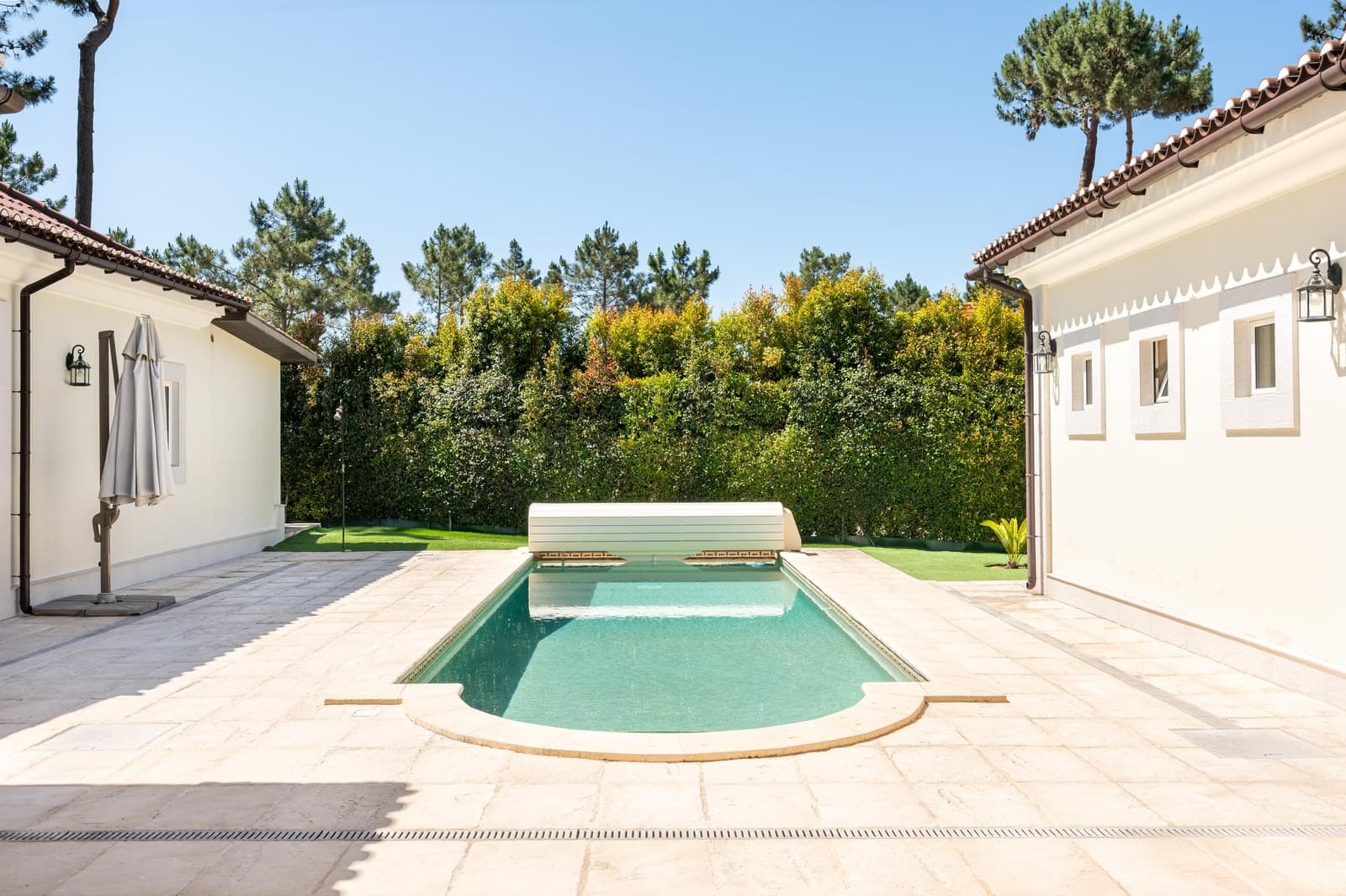 Moradia T5 + 5 com piscina, Aroeira, Almada - Imagem 8