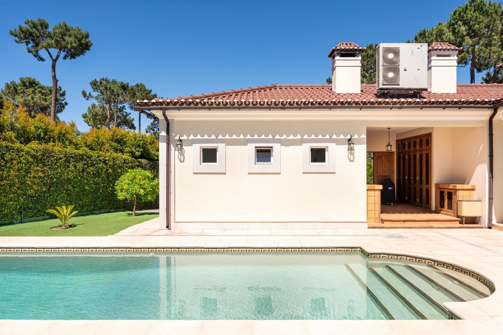 Moradia T5 + 5 com piscina, Aroeira, Almada - Imagem 4