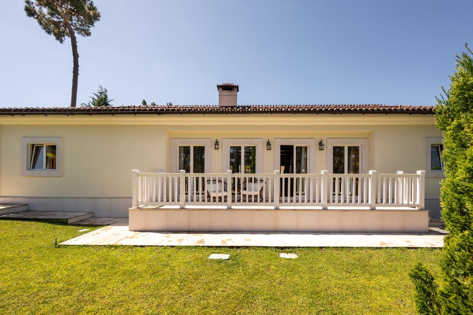 Moradia T5 + 5 com piscina, Aroeira, Almada - Imagem 6