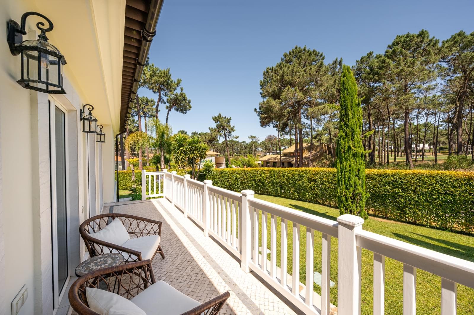 Moradia T5 + 5 com piscina, Aroeira, Almada - Imagem 7