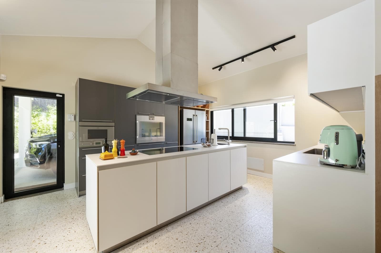 Moradia T5 com piscina, Birre, Cascais - Imagem 53