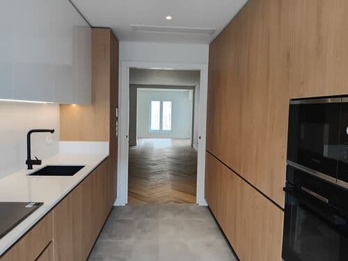 PF38050 - 3 Bedroom Apartment with a view, Avenidas Novas, Lisboa - Image 13