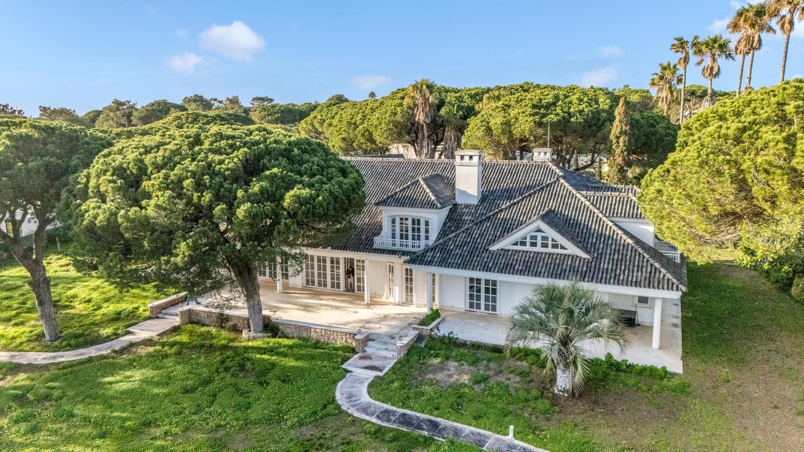 Maison isolée 10 pièces avec piscine, Guia, Cascais - Image 2