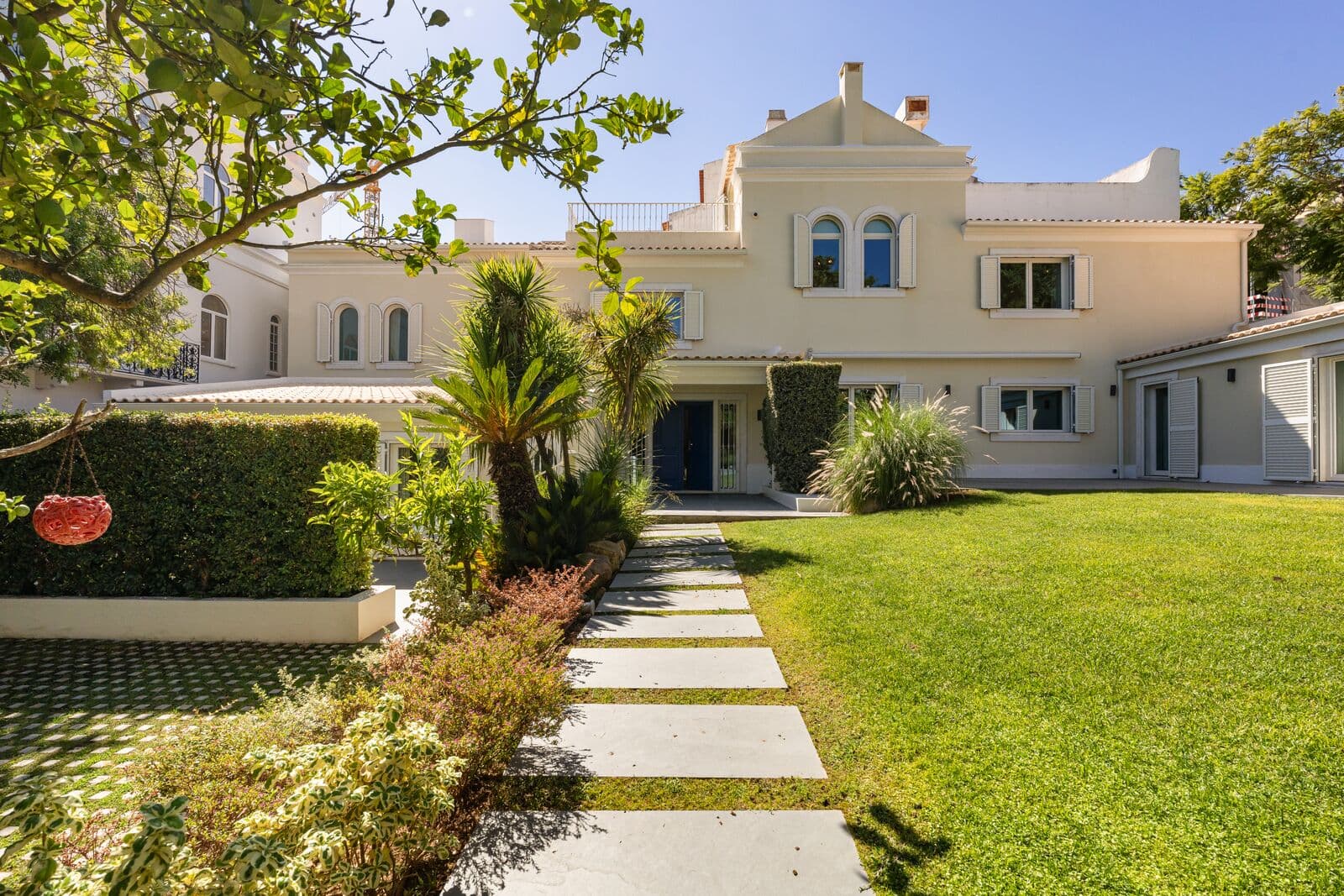 Maison isolée 6 + 1 pièces avec piscine, Monte Estoril, Cascais - Image 2