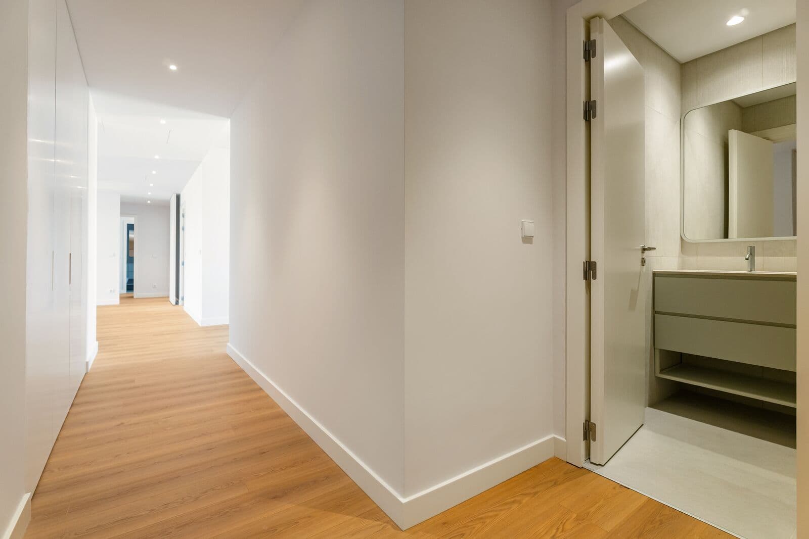 Penthouse T4 com jardim, Belas Clube de Campo, Sintra - Imagem 10