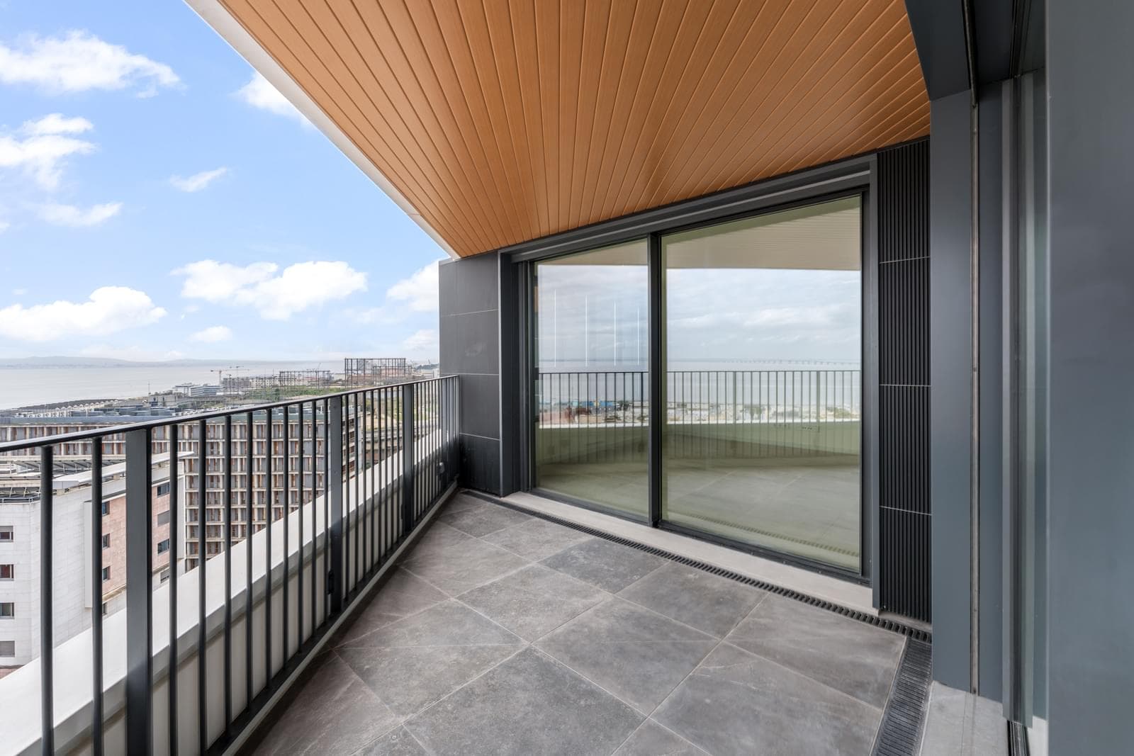 Apartamento T6 com estacionamento, Parque das Nações, Lisboa - Imagem 25
