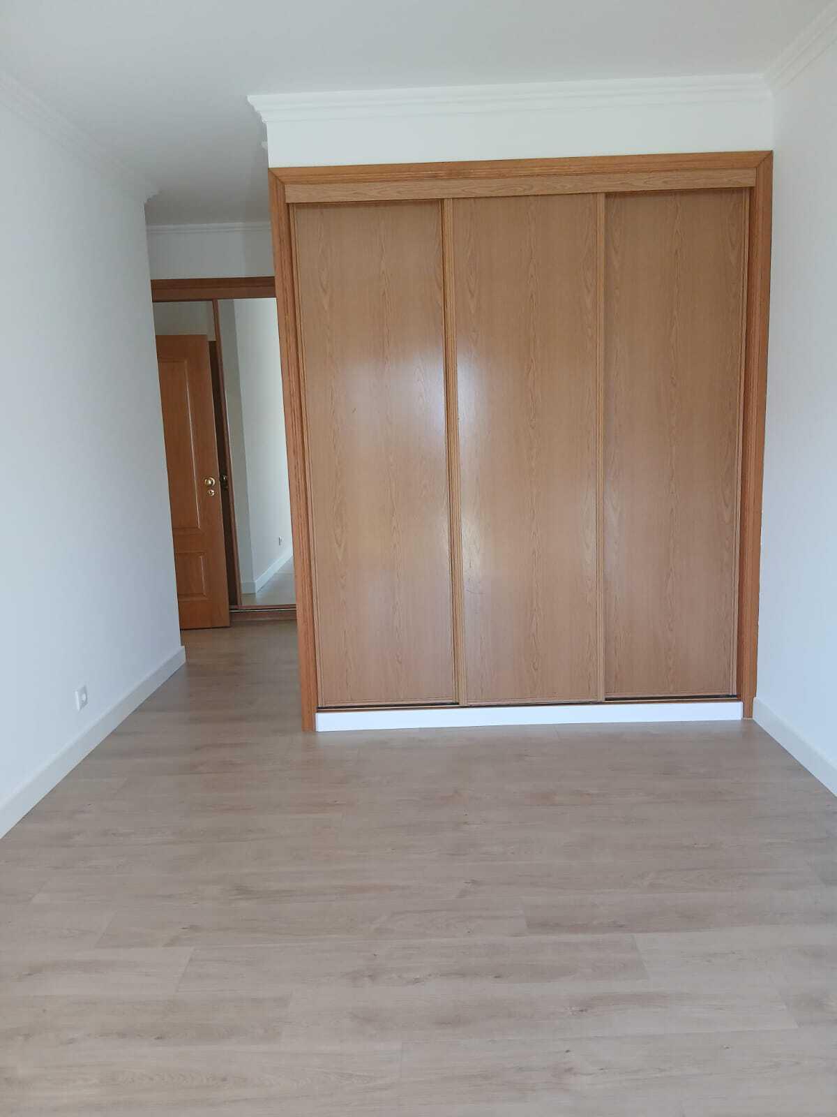Apartamento T3 com estacionamento, Alapraia, Cascais - Imagem 9