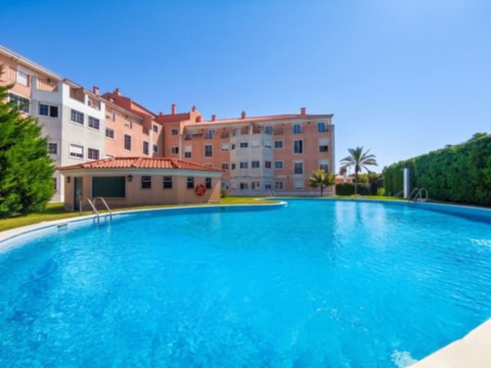 Apartamento T3 com estacionamento, Alapraia, Cascais - Imagem 2