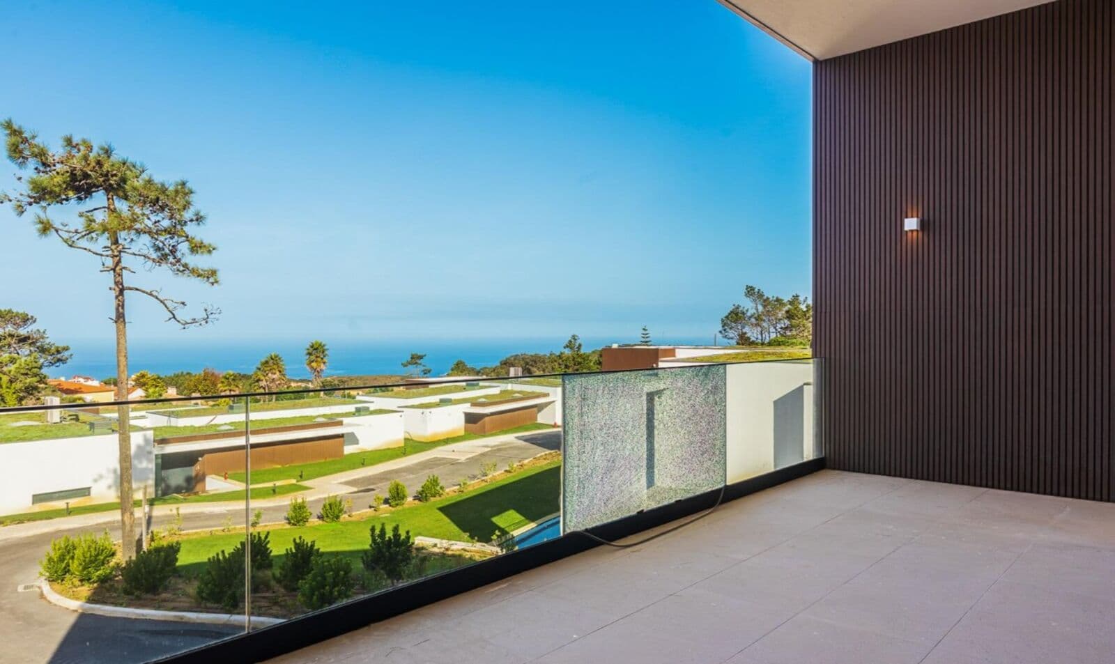 Moradia T4 com piscina, Sintra - Imagem 1