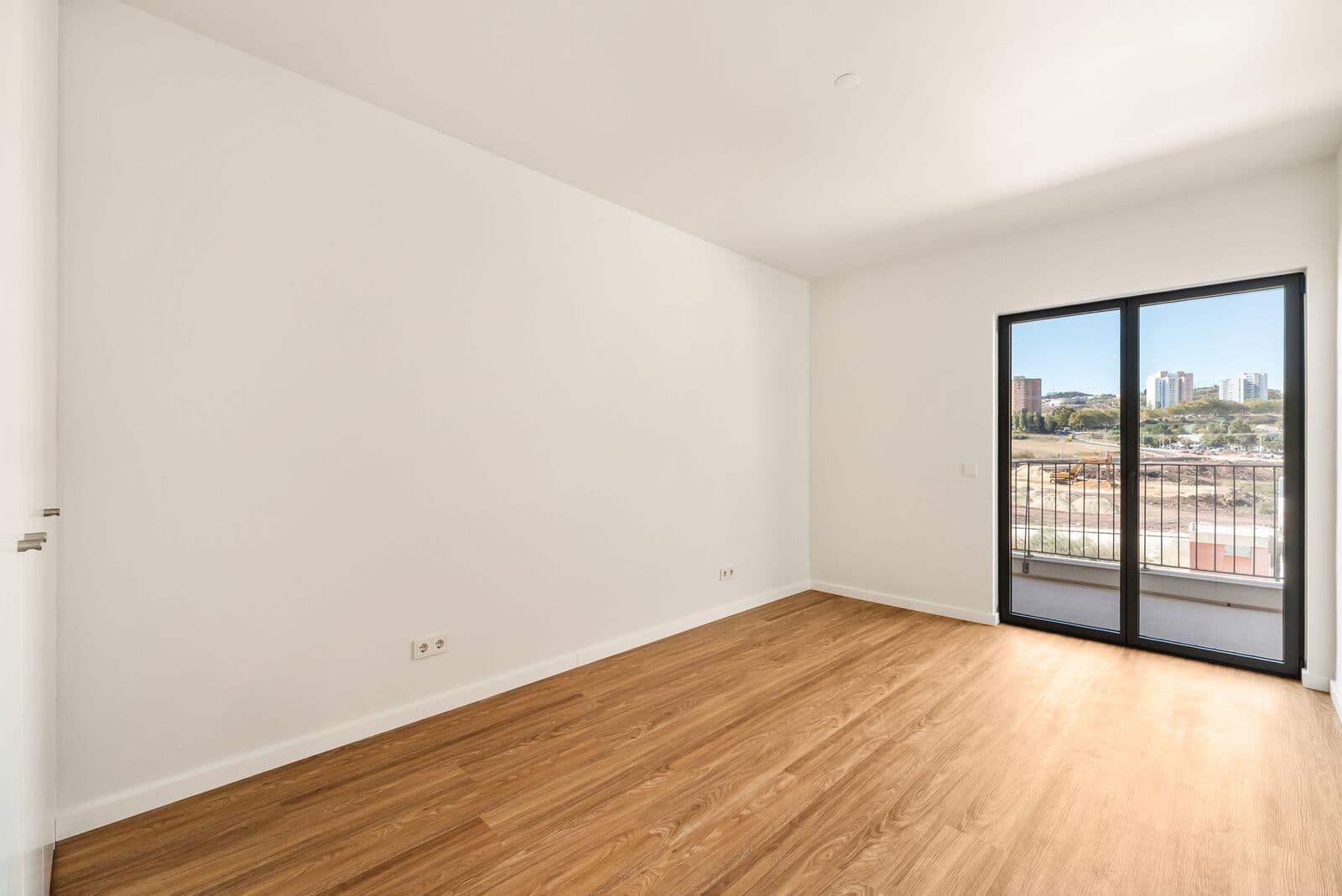 Apartamento T2 com jardim, Bela Vista, Loures - Imagem 11