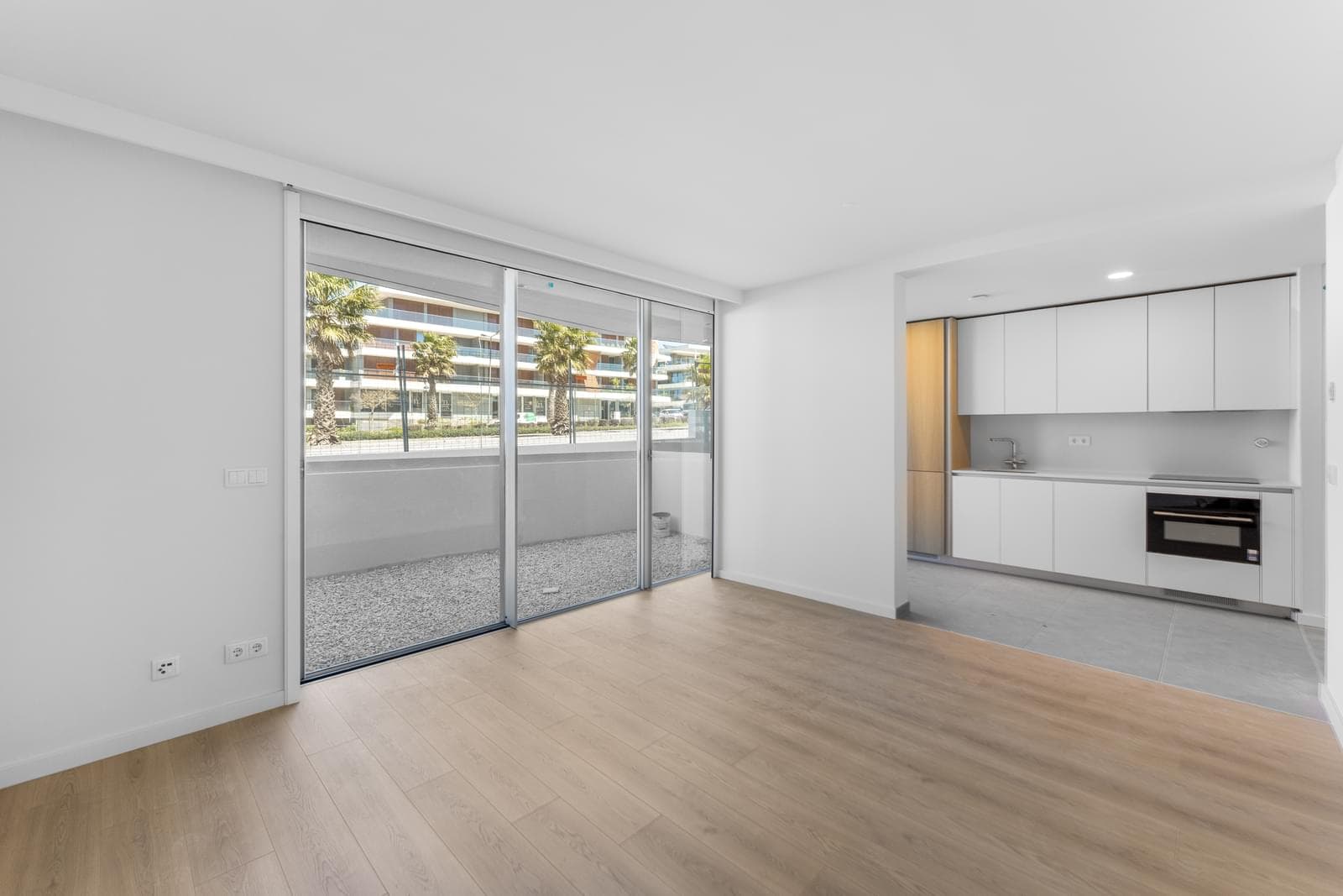 Apartamento T0 com jardim, Belas Clube de Campo, Lisboa - Imagem 10