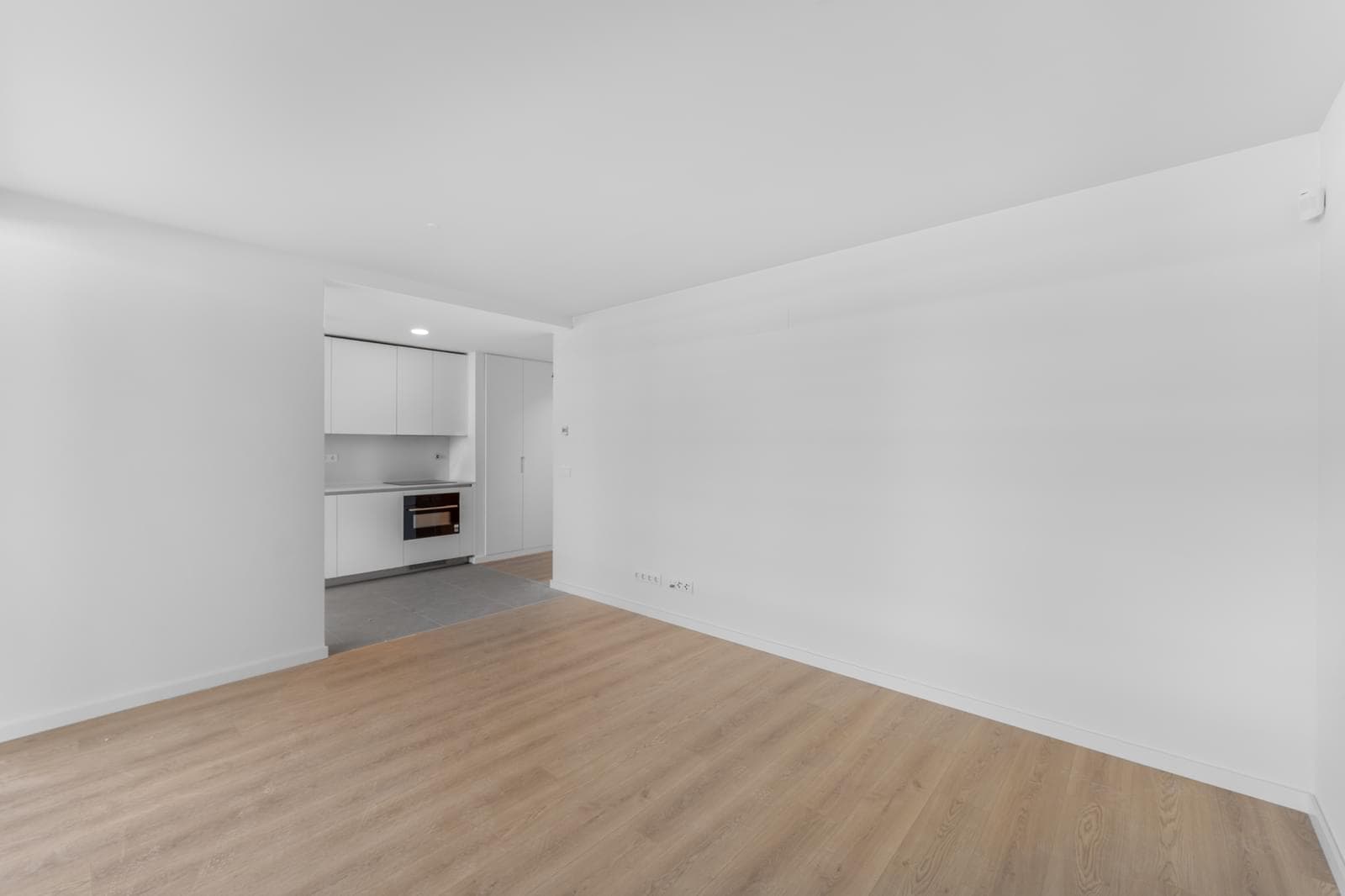 Apartamento T0 com jardim, Belas Clube de Campo, Lisboa - Imagem 11