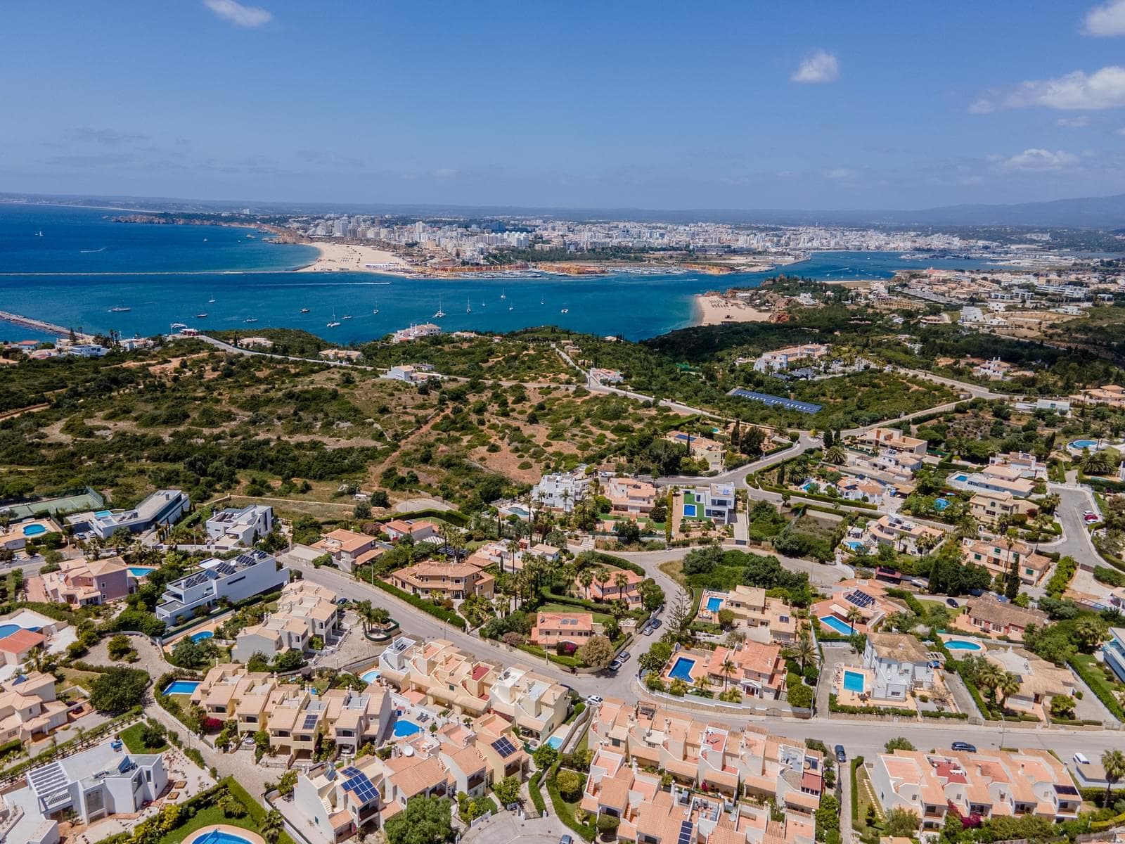 Moradia Isolada T4 com piscina, Ferragudo, Lagoa - Imagem 2