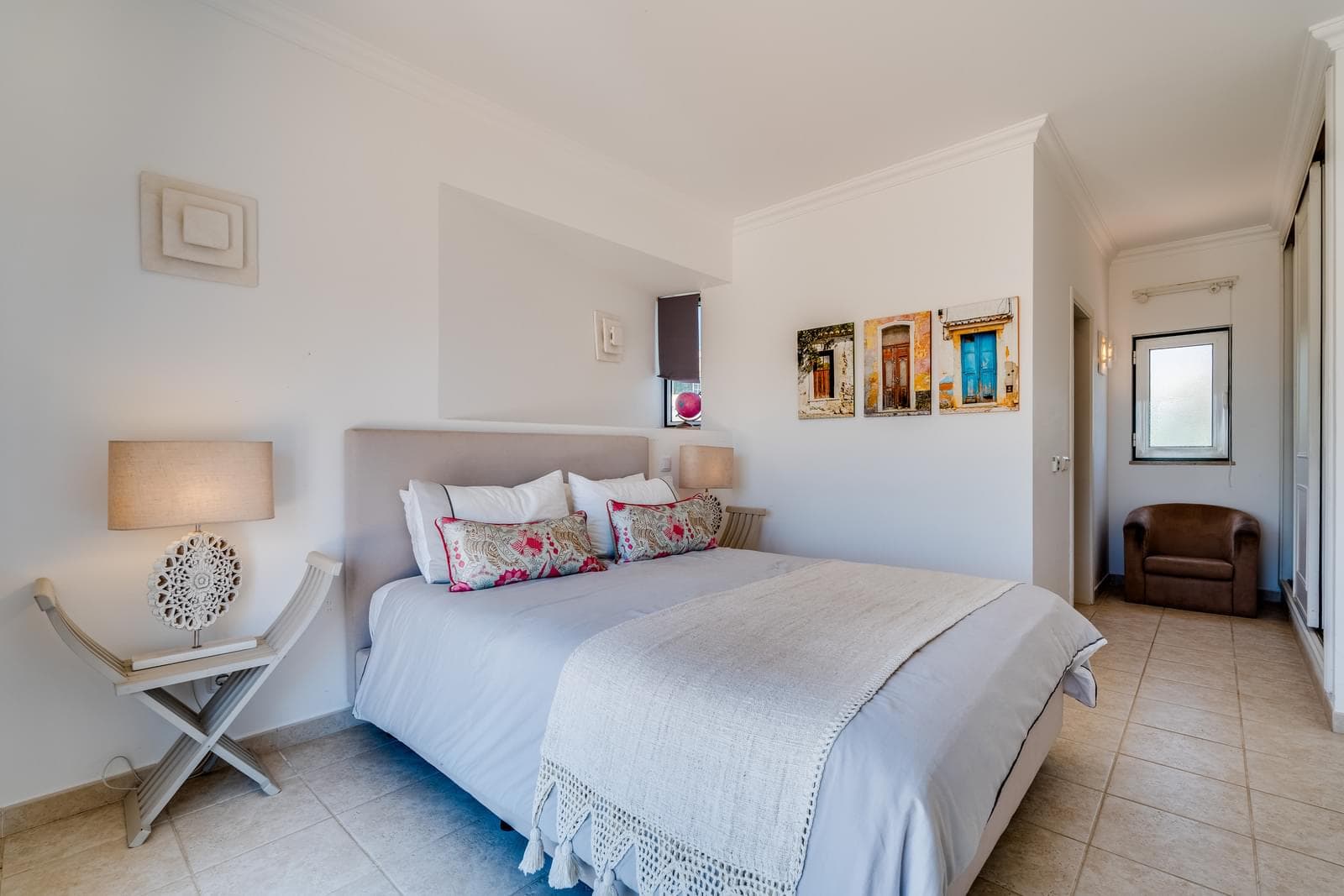Moradia Isolada T4 com piscina, Ferragudo, Lagoa - Imagem 7