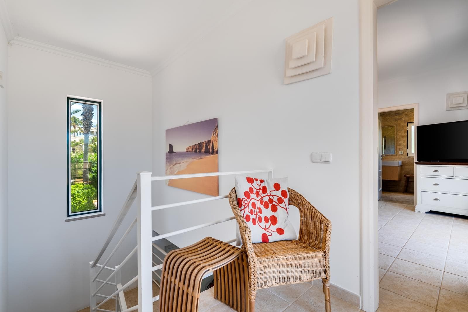 Moradia Isolada T4 com piscina, Ferragudo, Lagoa - Imagem 16