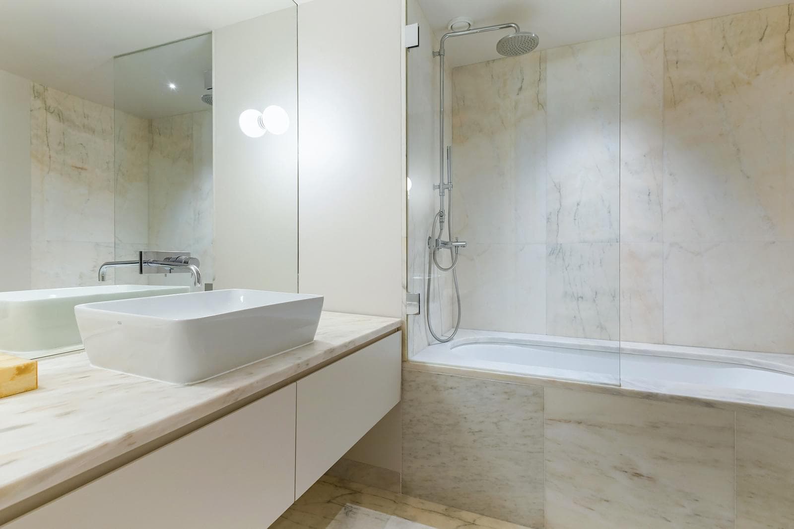 Apartamento T3 com vista, Duque de Loulé, Lisboa - Imagem 13