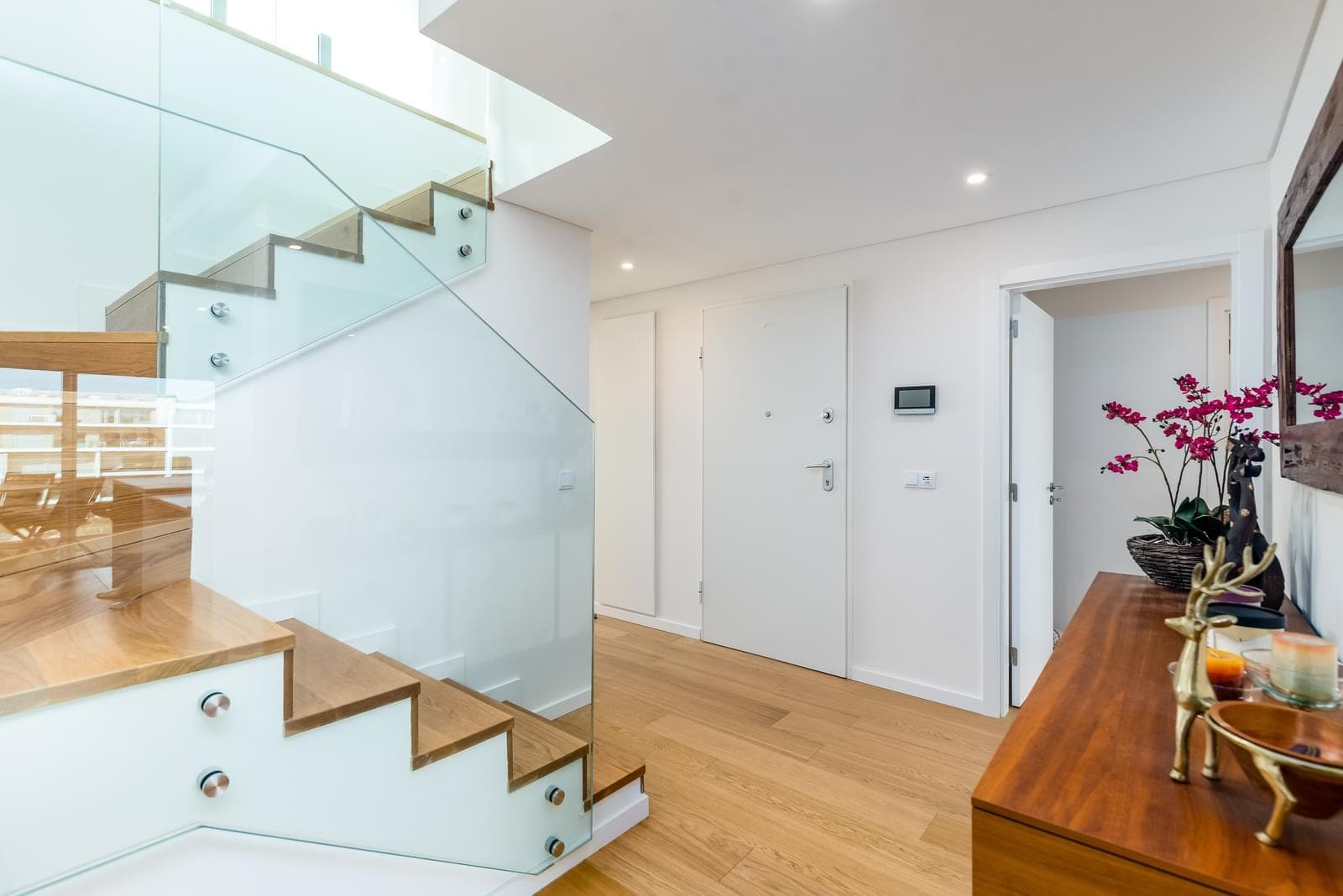 Duplex T4 com piscina, Alcochete - Imagem 2