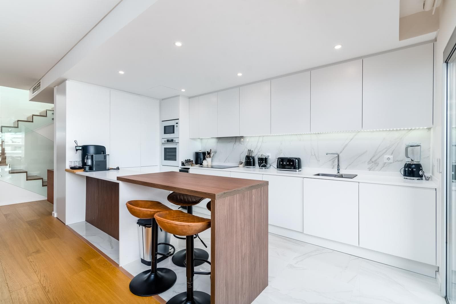Duplex T4 com piscina, Alcochete - Imagem 15
