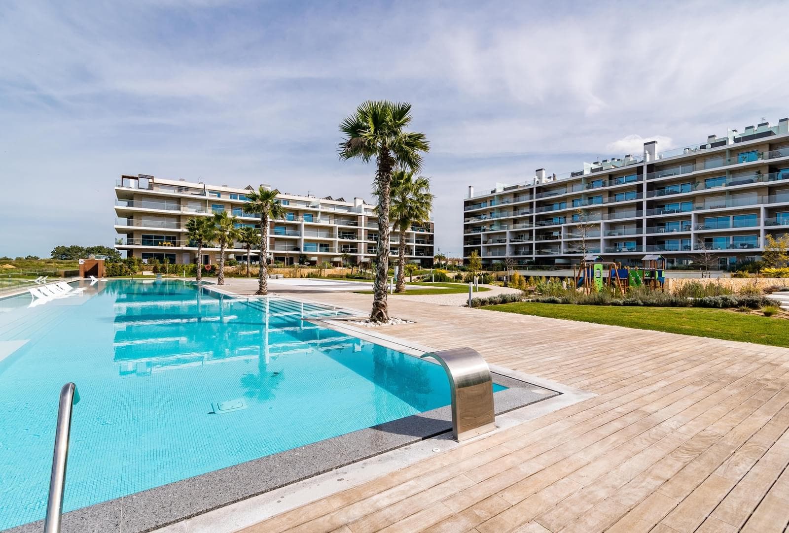 Duplex T4 com piscina, Alcochete - Imagem 53