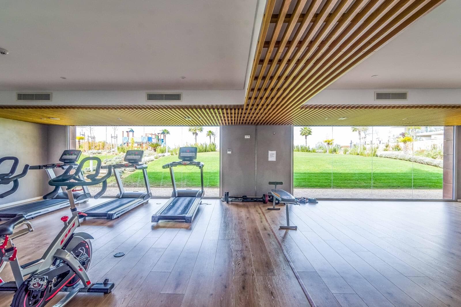 Duplex T4 com piscina, Alcochete - Imagem 59