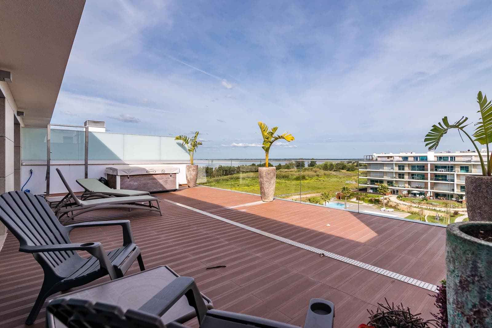 Duplex T4 com piscina, Alcochete - Imagem 40