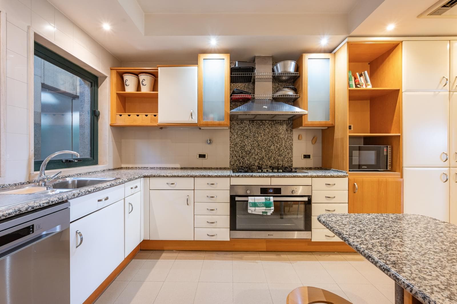 Duplex T3 com piscina, Graça, Lisboa - Imagem 9