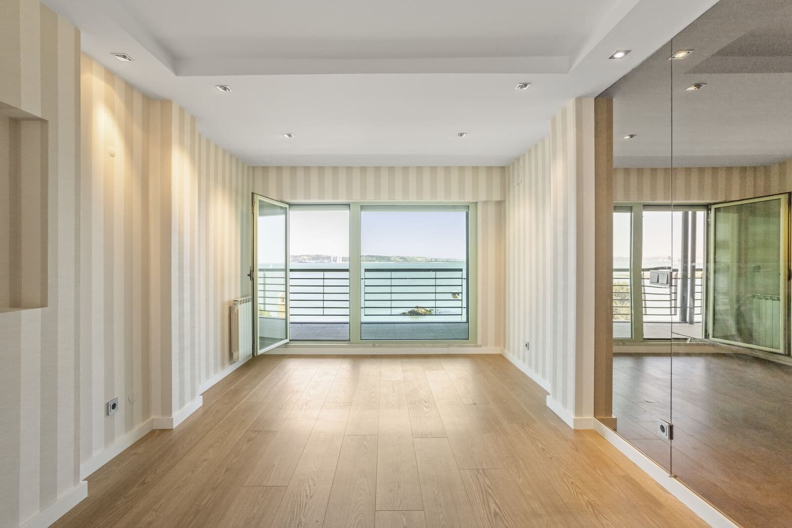 Apartamento T3 com jardim, Paço de Arcos, Oeiras - Imagem 18