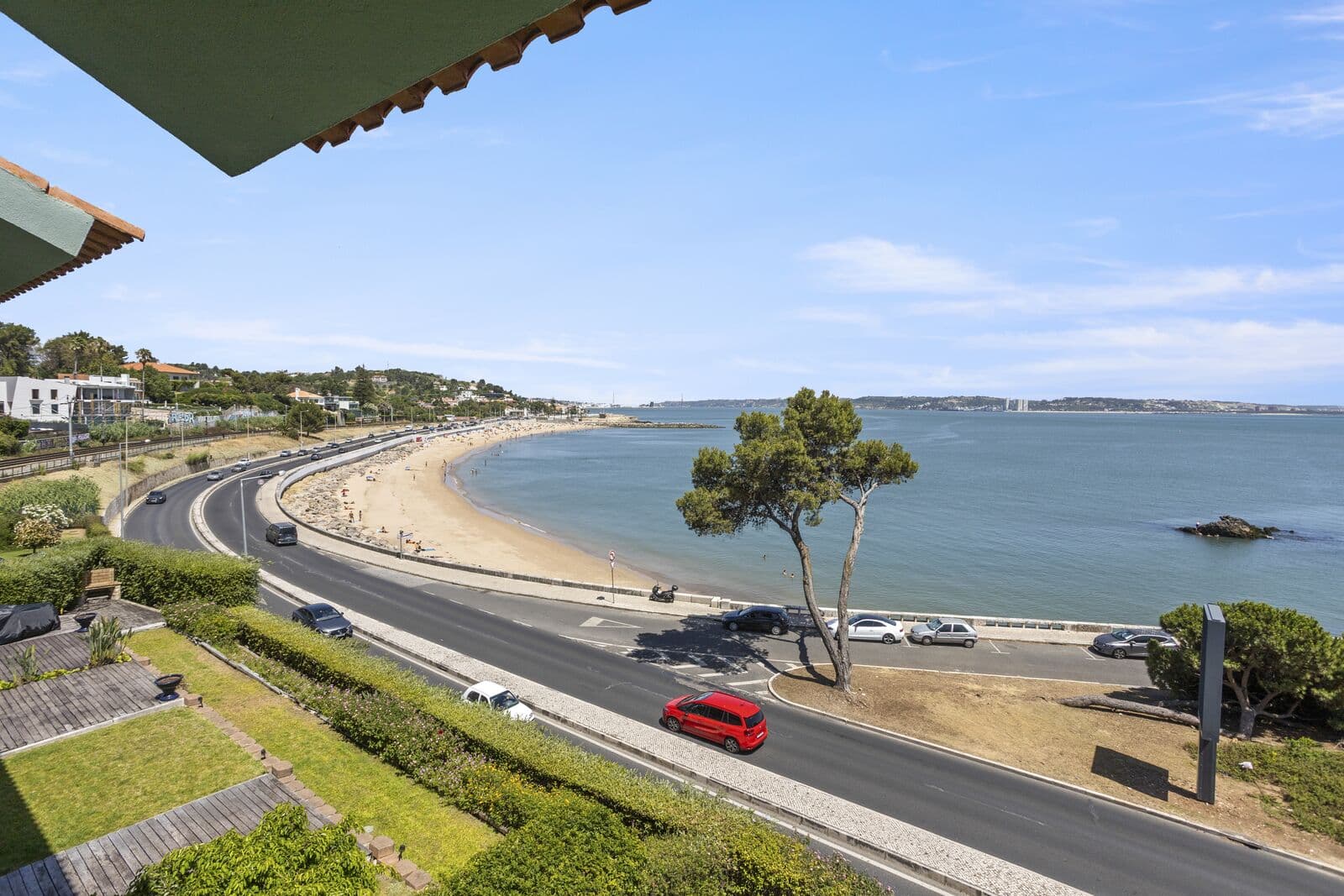 Apartamento T3 com jardim, Paço de Arcos, Oeiras - Imagem 1