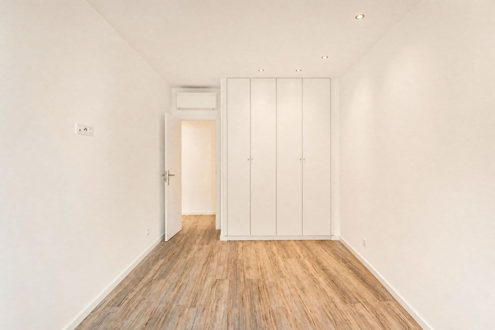 Apartamento T4 com estacionamento, Roma, Lisboa - Imagem 26