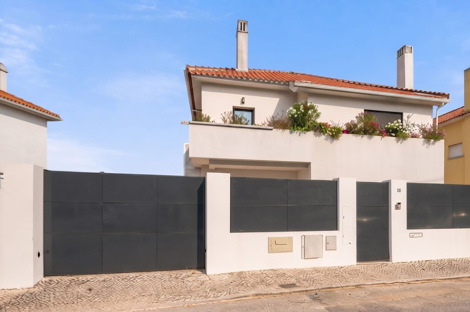 Moradia T3 + 1 com piscina, Oeiras - Imagem 3