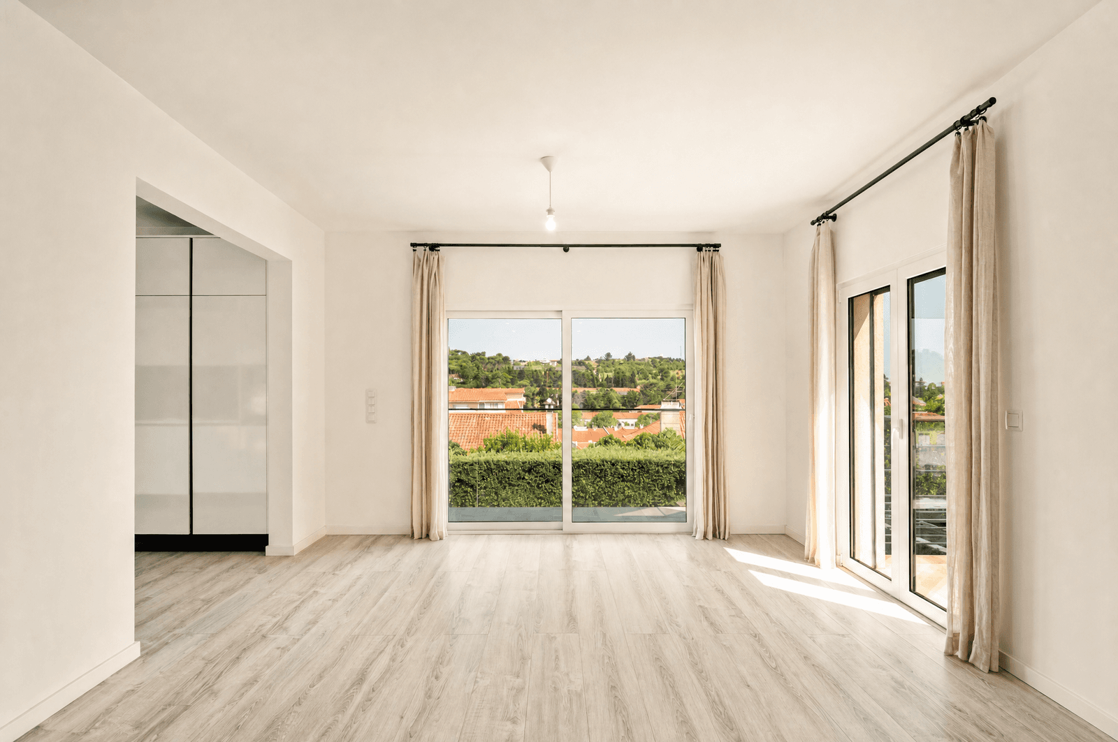 Moradia T3 + 1 com piscina, Oeiras - Imagem 13