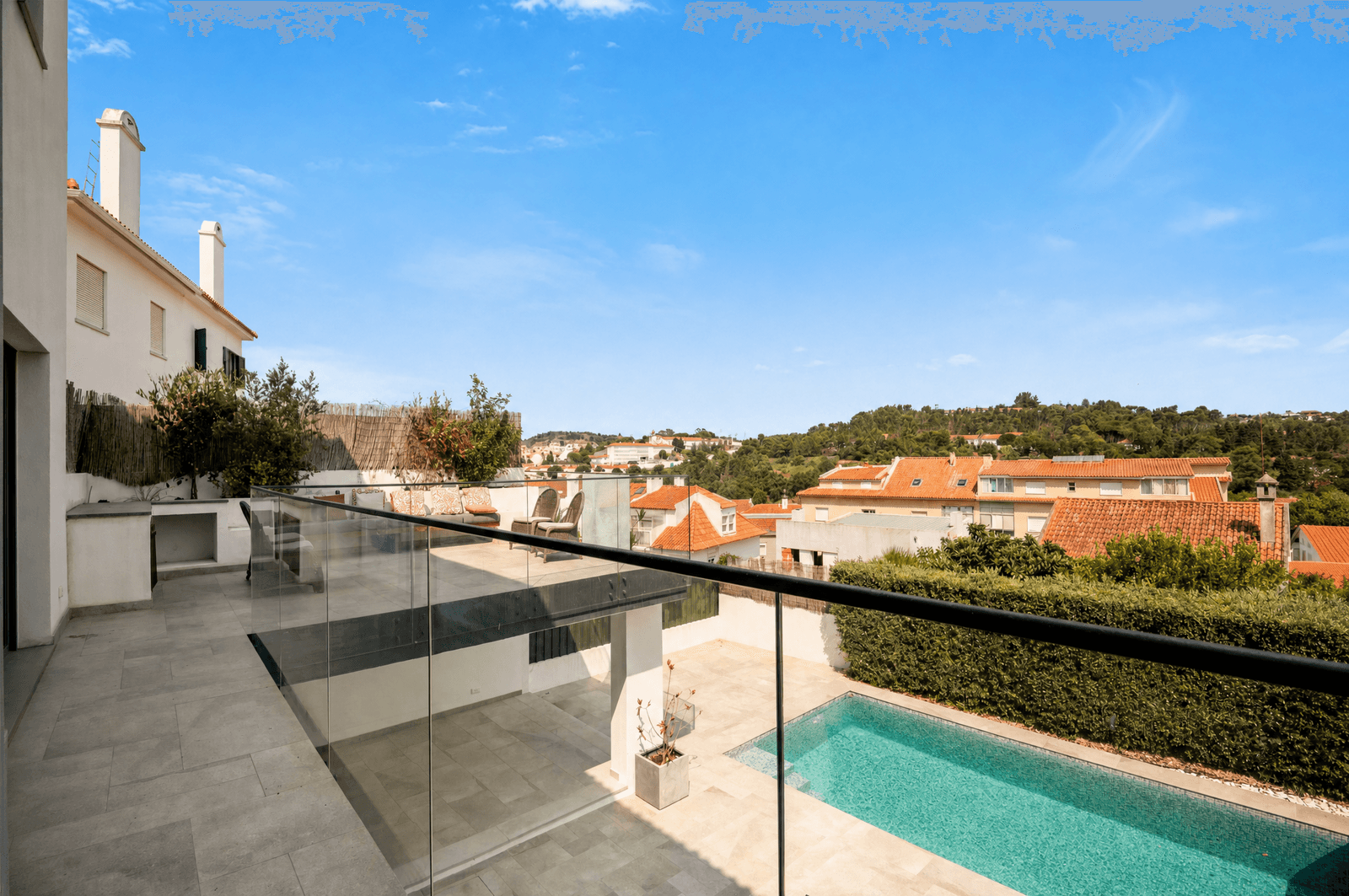 Moradia T3 + 1 com piscina, Oeiras - Imagem 14