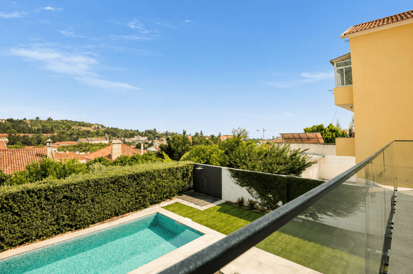 Moradia T3 + 1 com piscina, Oeiras - Imagem 6