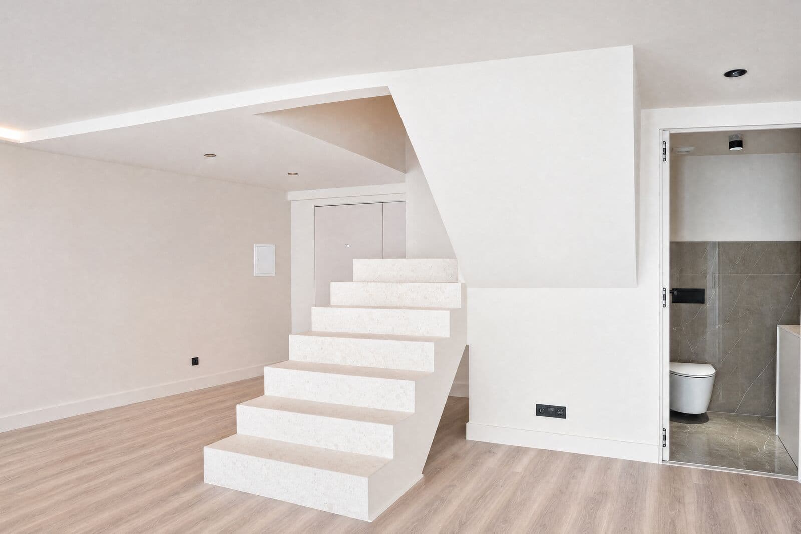 Apartamento T2 + 1 com terraço, Centro Histórico Cascais, Cascais - Imagem 6