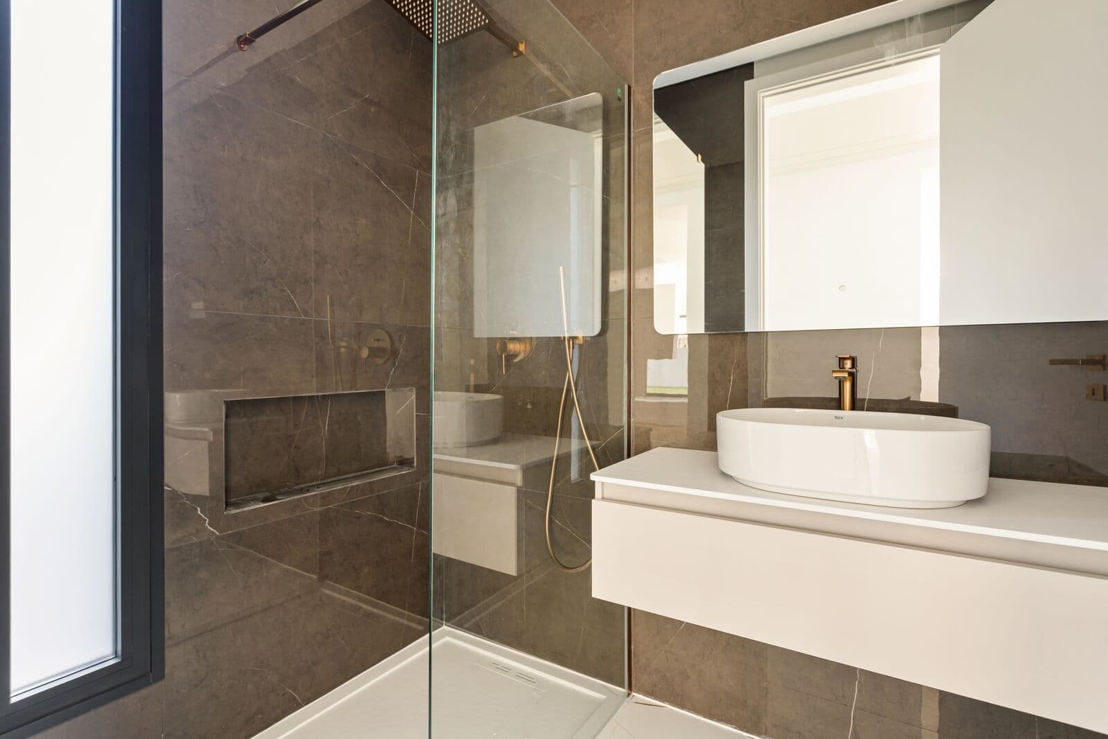Moradia T5 com piscina, Torres Vedras - Imagem 19