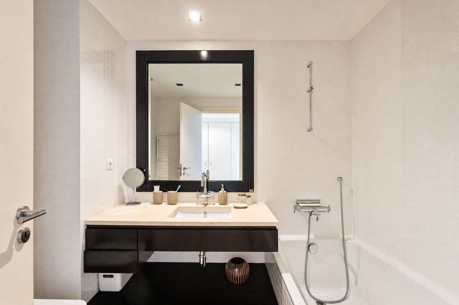 Apartamento T4 com estacionamento, Quinta dos Alcoutins, Lisboa - Imagem 30