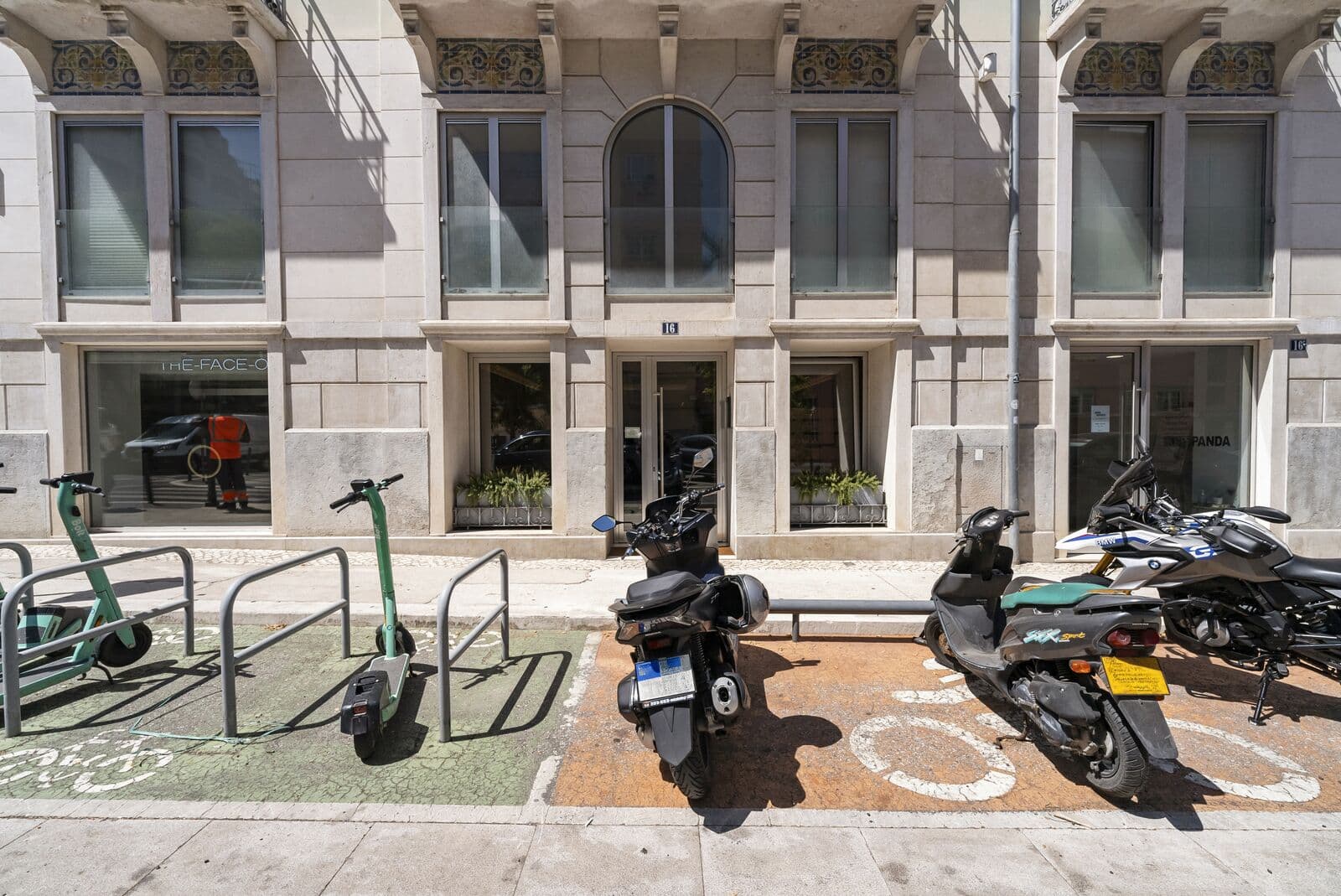 Apartamento T1 com estacionamento, Arroios, Lisboa - Imagem 39