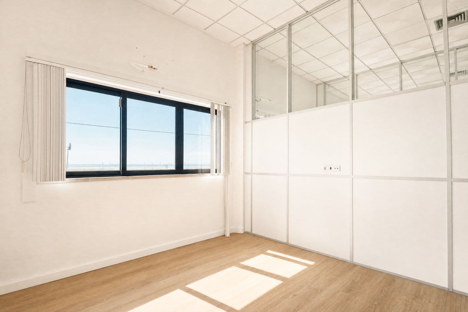 Armazém, São João da Talha, Loures - Imagem 20