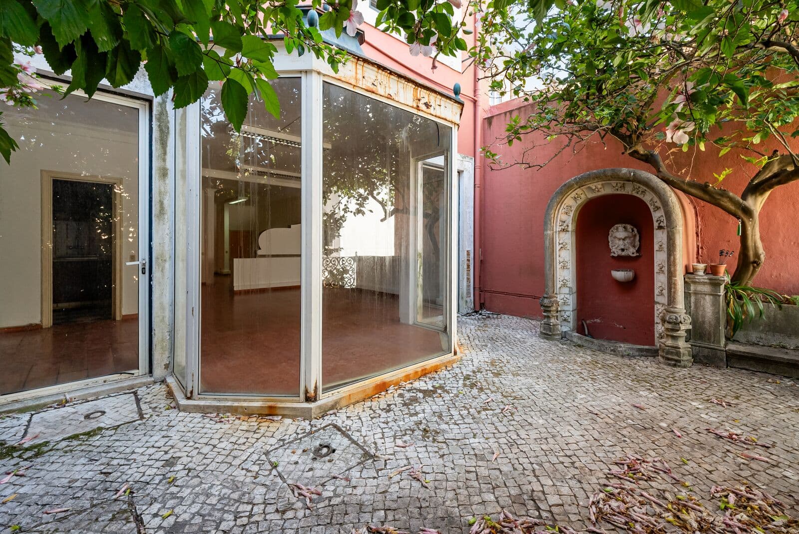 Apartamento T0 com terraço, Lapa, Lisboa - Imagem 2