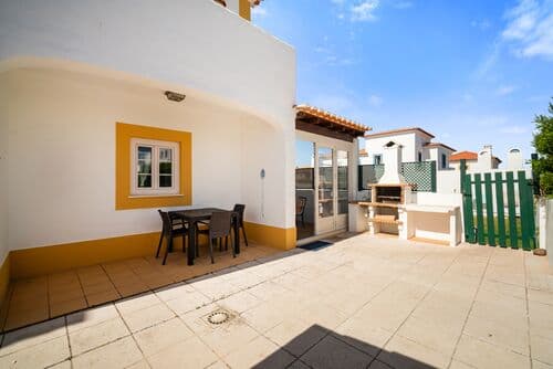 PF41397 - Moradia Isolada T4 com jardim, Porto Covo, Sines - Imagem 24