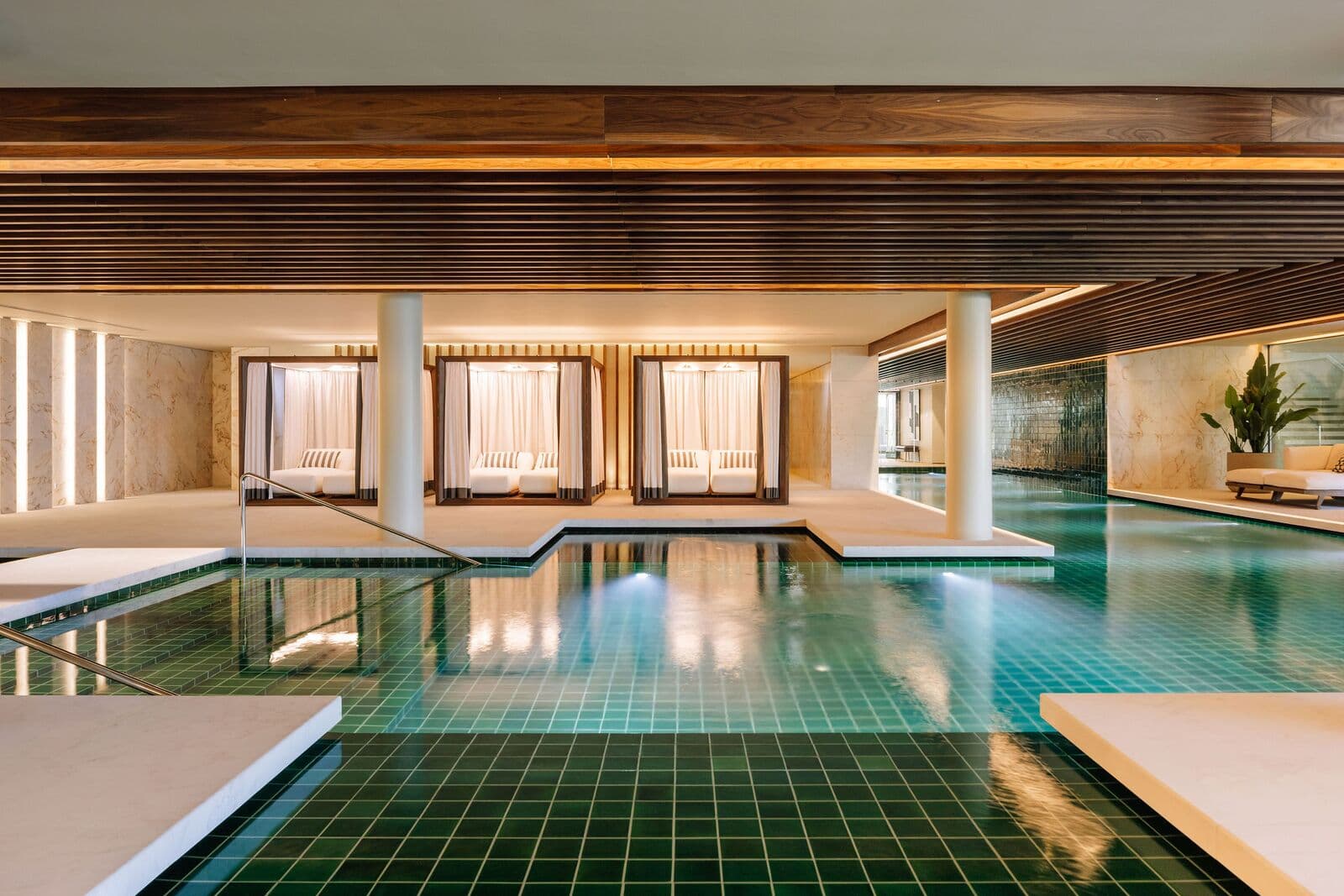 6 Bedroom Penthouse with swimming pool, Lisboa - Image 11