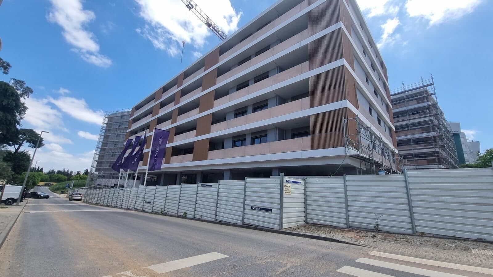 Apartamento T2 com piscina, Telheiras, Lisboa - Imagem 3