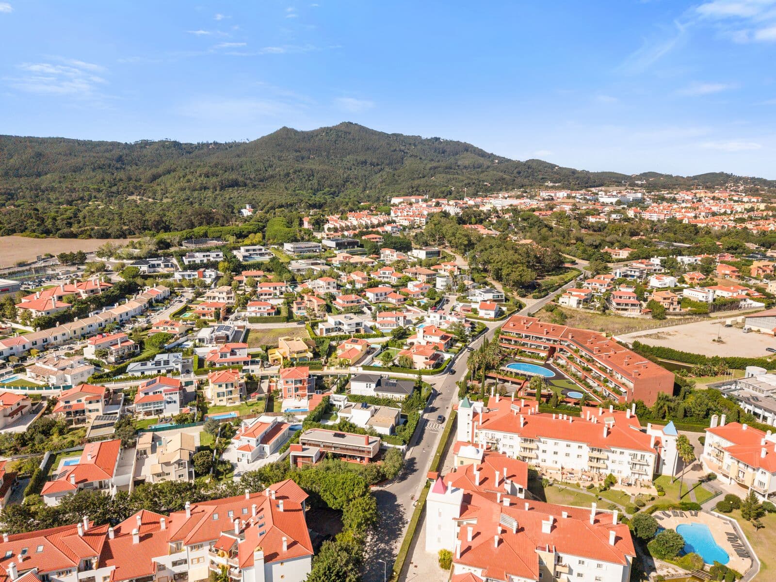 Moradia T4 com piscina, Quinta da Beloura, Sintra - Imagem 40
