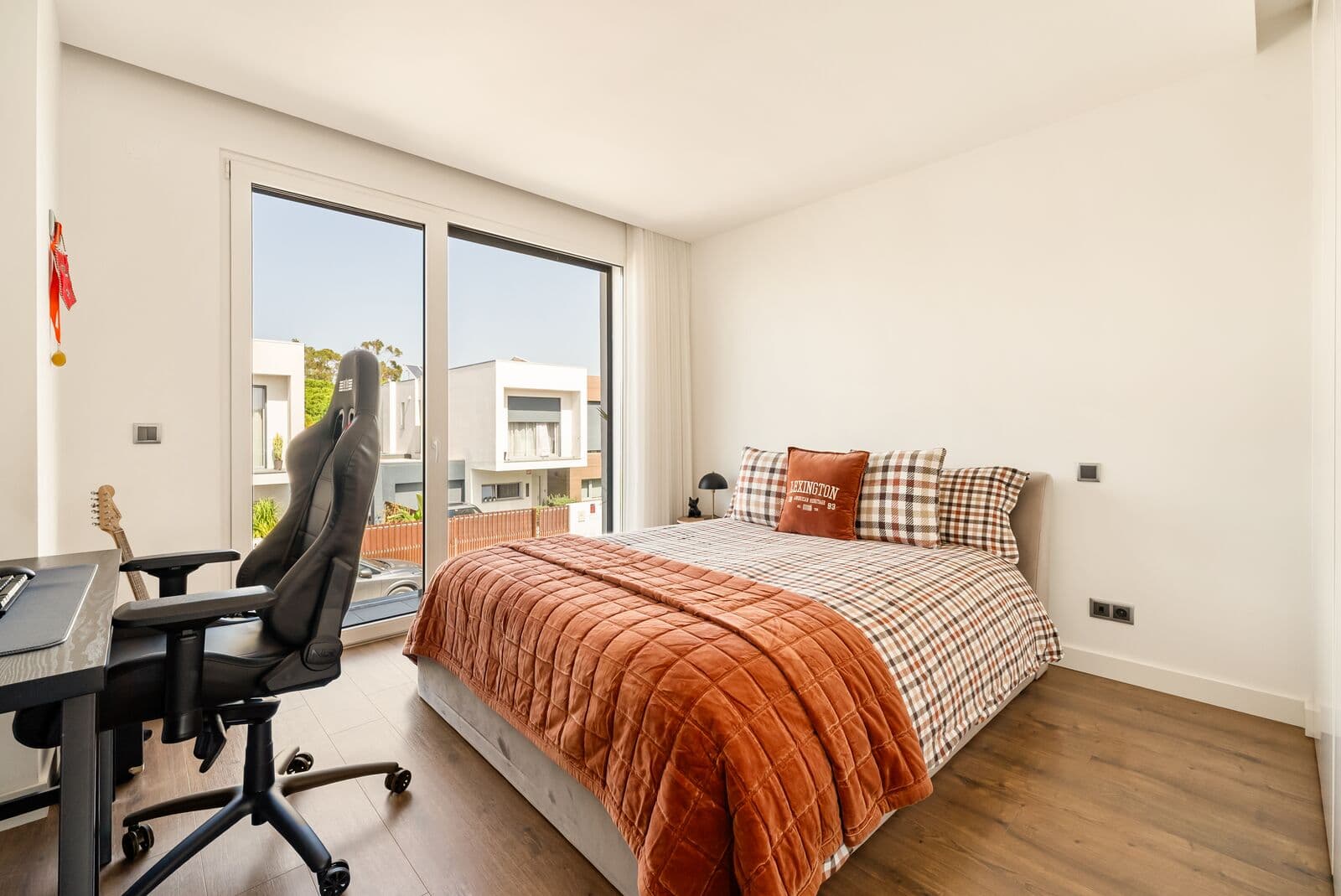 Moradia Isolada T3 + 1 com piscina, Aroeira, Almada - Imagem 21